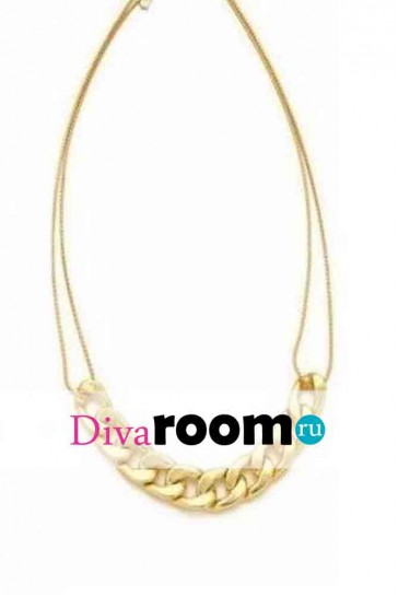 Gold necklace Gold necklace